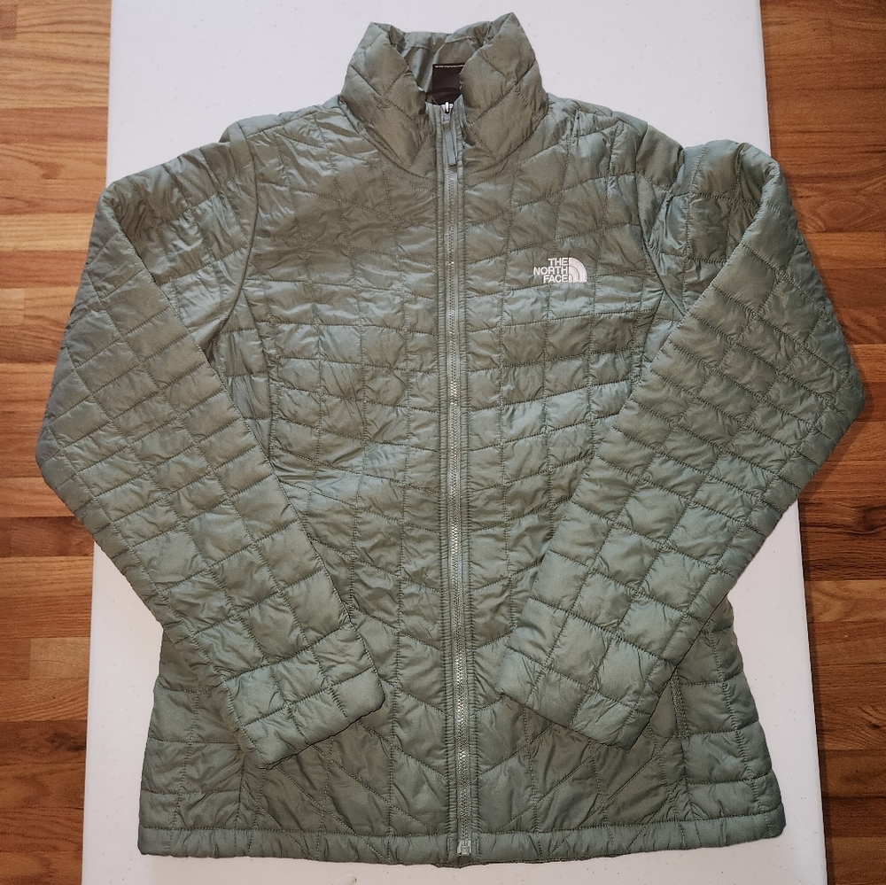 The North Face ThermoBall Eco Jacket Women's SZ Med GREEN